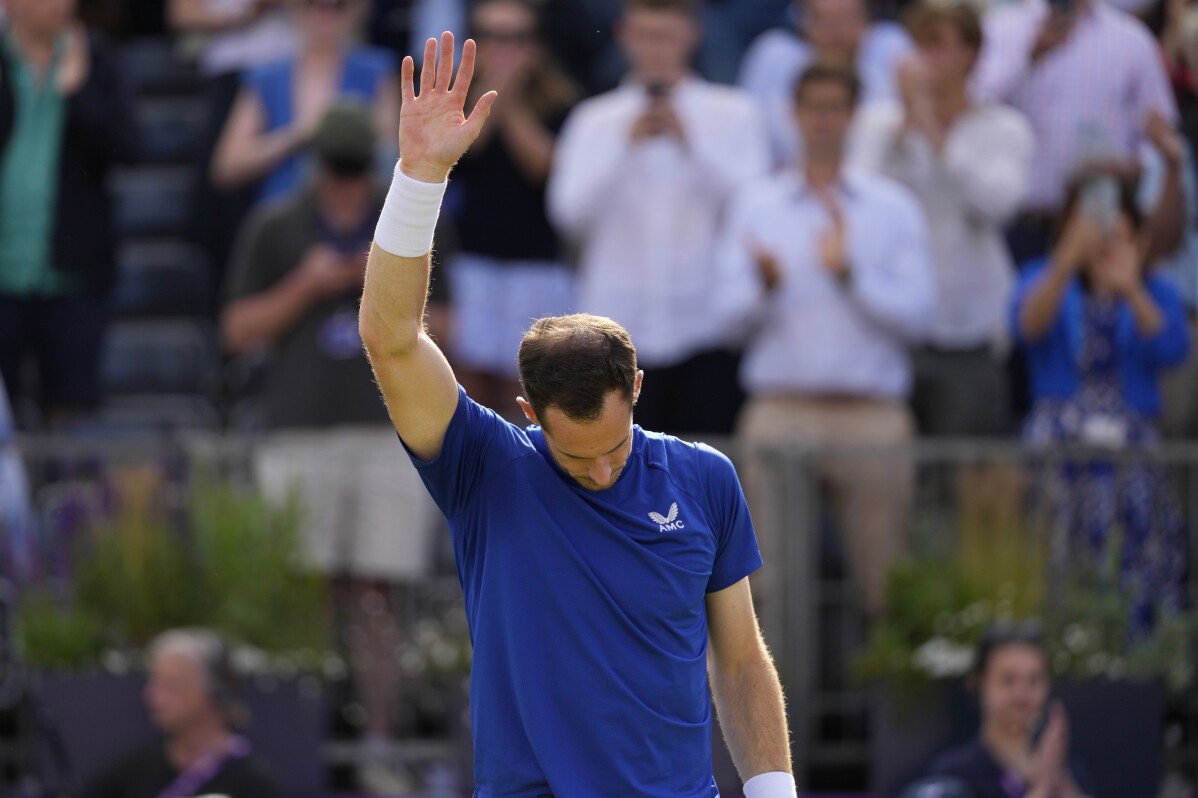 Andy Murray tidak pasti kesediaannya untuk Wimbledon selepas cedera belakang di Queen’s